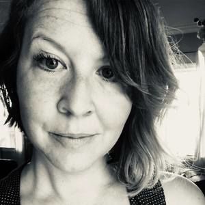 Meet your Posher, Whitney